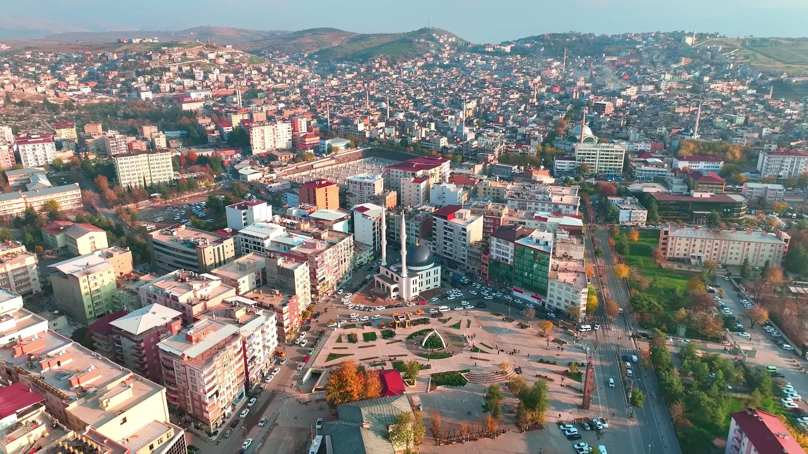 Siirt Meydanında Ücretsiz WİFİ Hizmeti Başladı
