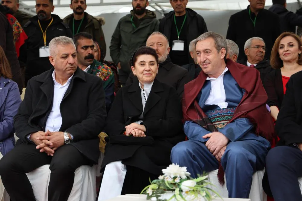 Diyarbakır'da Nevruz Kutlanıyor