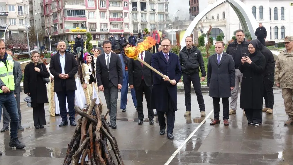 Siirt'te Nevruz Kutlandı