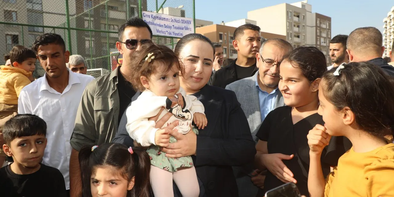 Şırnak’a Kadın Eli Değdi, İlçenin Çehresi Değişti