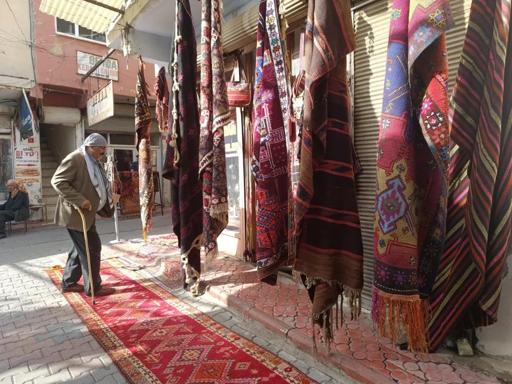 Siirt'te El Dokuma Ürünlerine Talep Azaldı