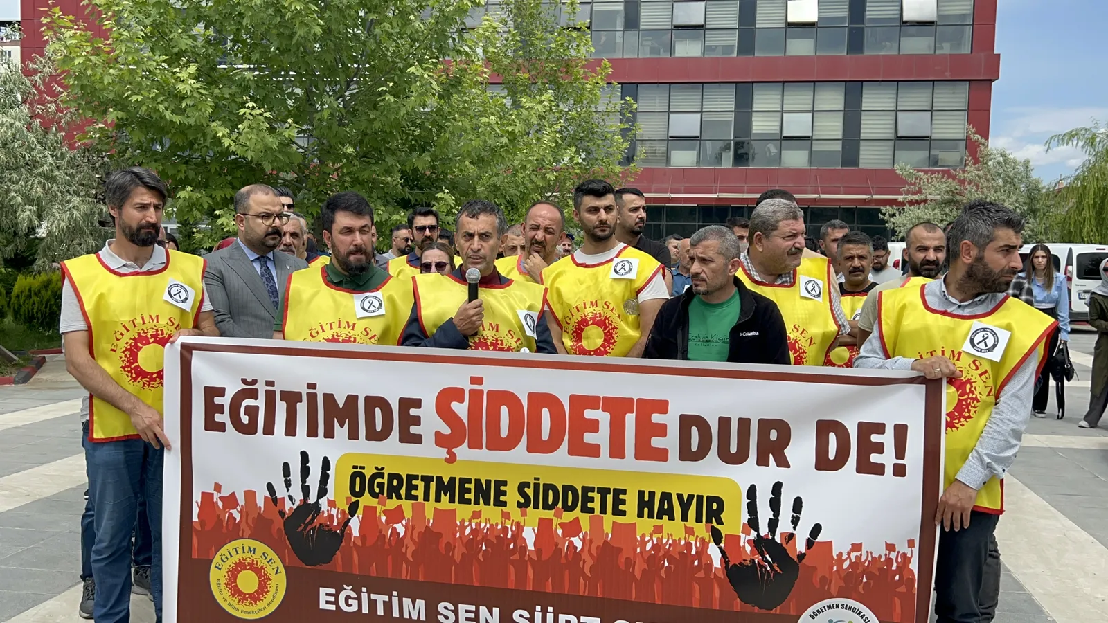 Öğretmenler Eylemde