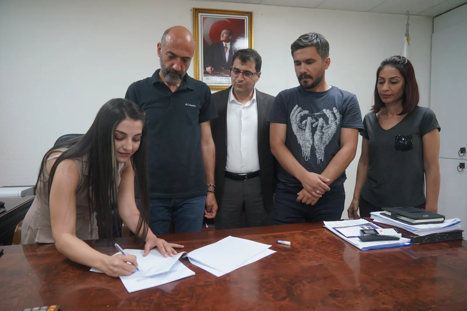 Kadınlara İlk Defa Regl İzni Hakkı Getirildi
