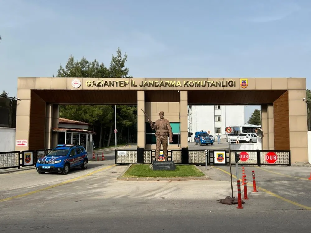 Vatandaşları Yaklaşık 3 Milyon Lira Dolandıran Şüpheliler Yakalandı