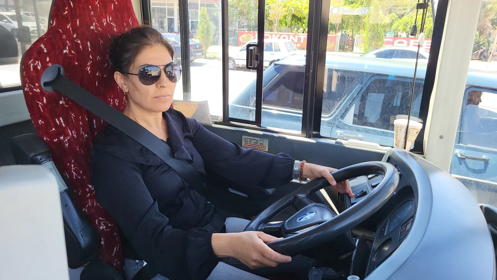 Kadın Şoförler Direksiyon Başında