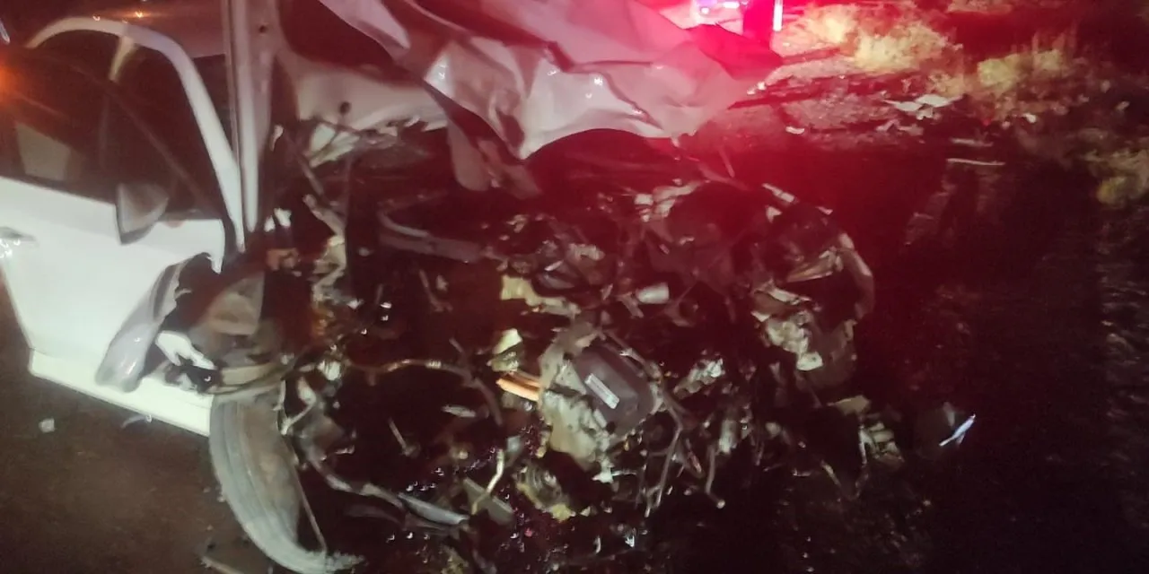 Siirt'te İki Otomobilin Çarpıştığı Kazada 1 Ölü, 3 Ağır Yaralı