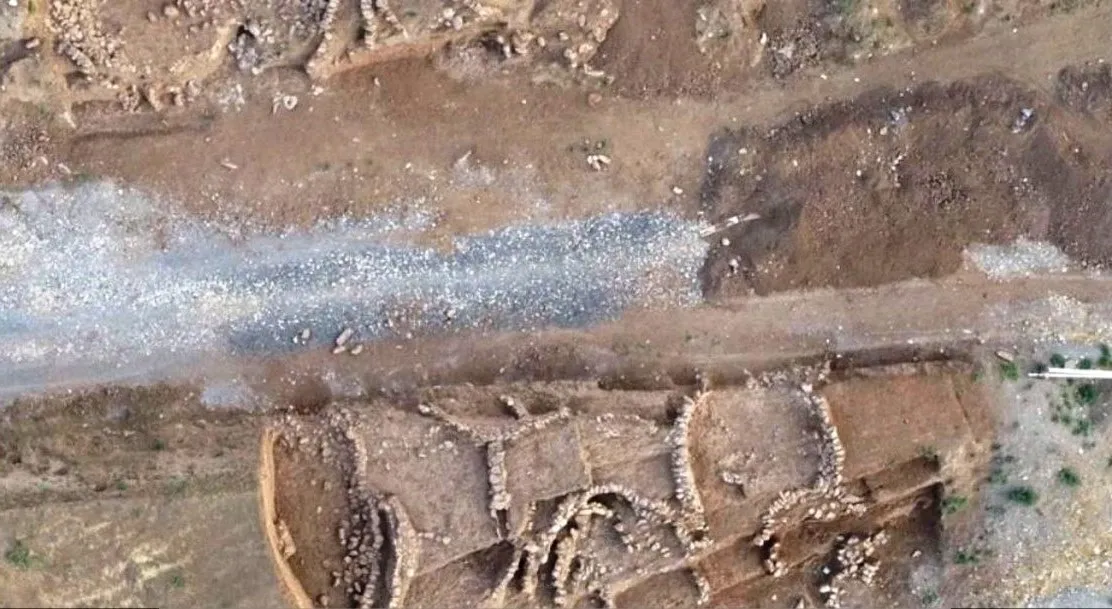 Mardin Artuklu Üniversitesi Bölge Arkeolojisine Işık Tutmaya Devam Ediyor