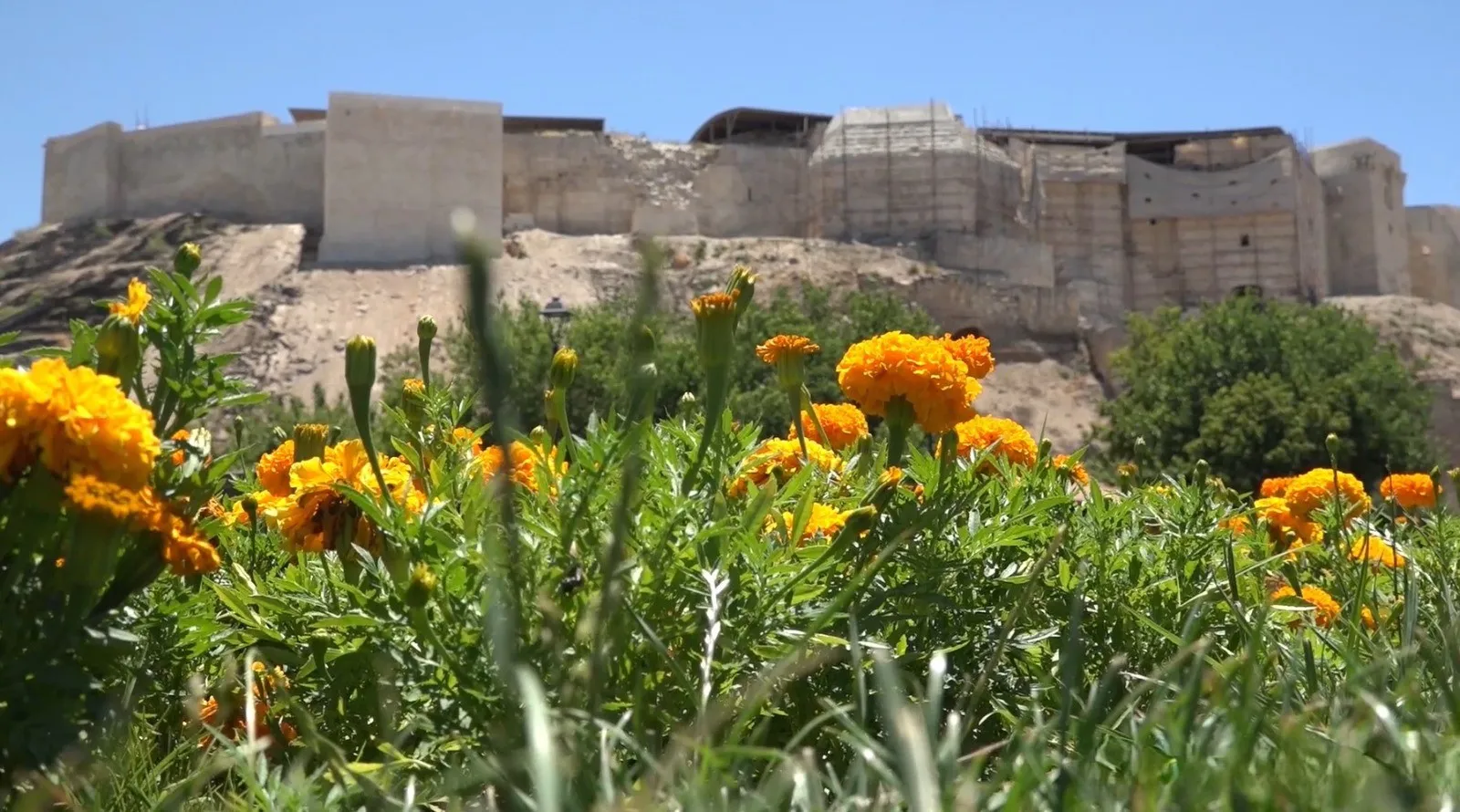 Gaziantep Kalesi'nin Restorasyonu 40 Derece Sıcağa Rağmen Devam Ediyor