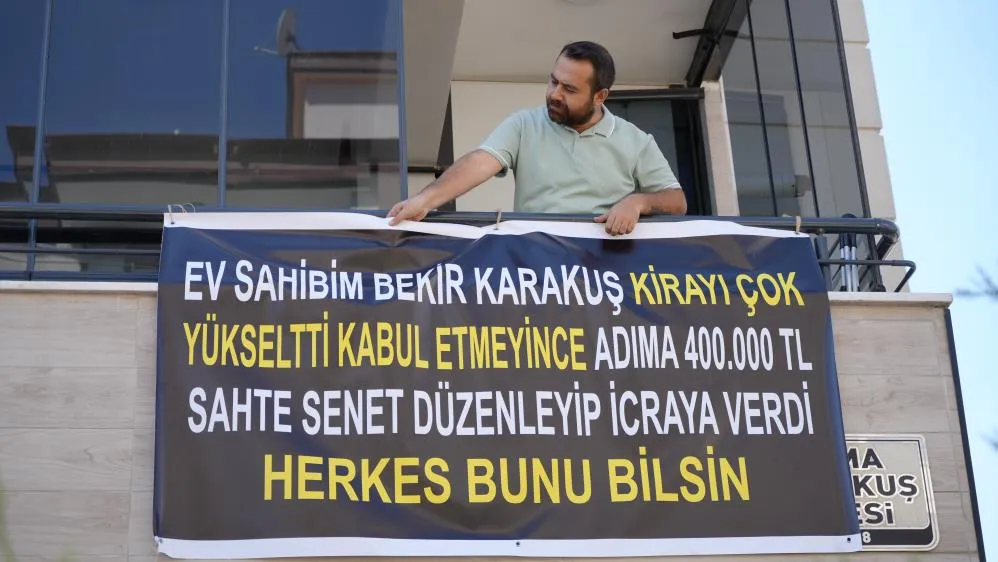 Kiracıdan, Ev Sahibinin Senetli Kumpasına Pankartlı Tepki