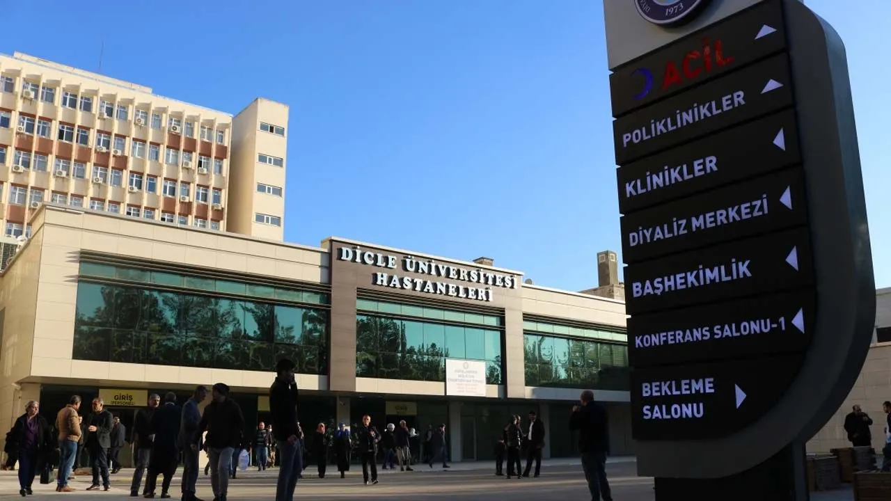 Diyarbakır'da Kamu Hastanesi Özel Hastaneler Gibi Çalışıyor