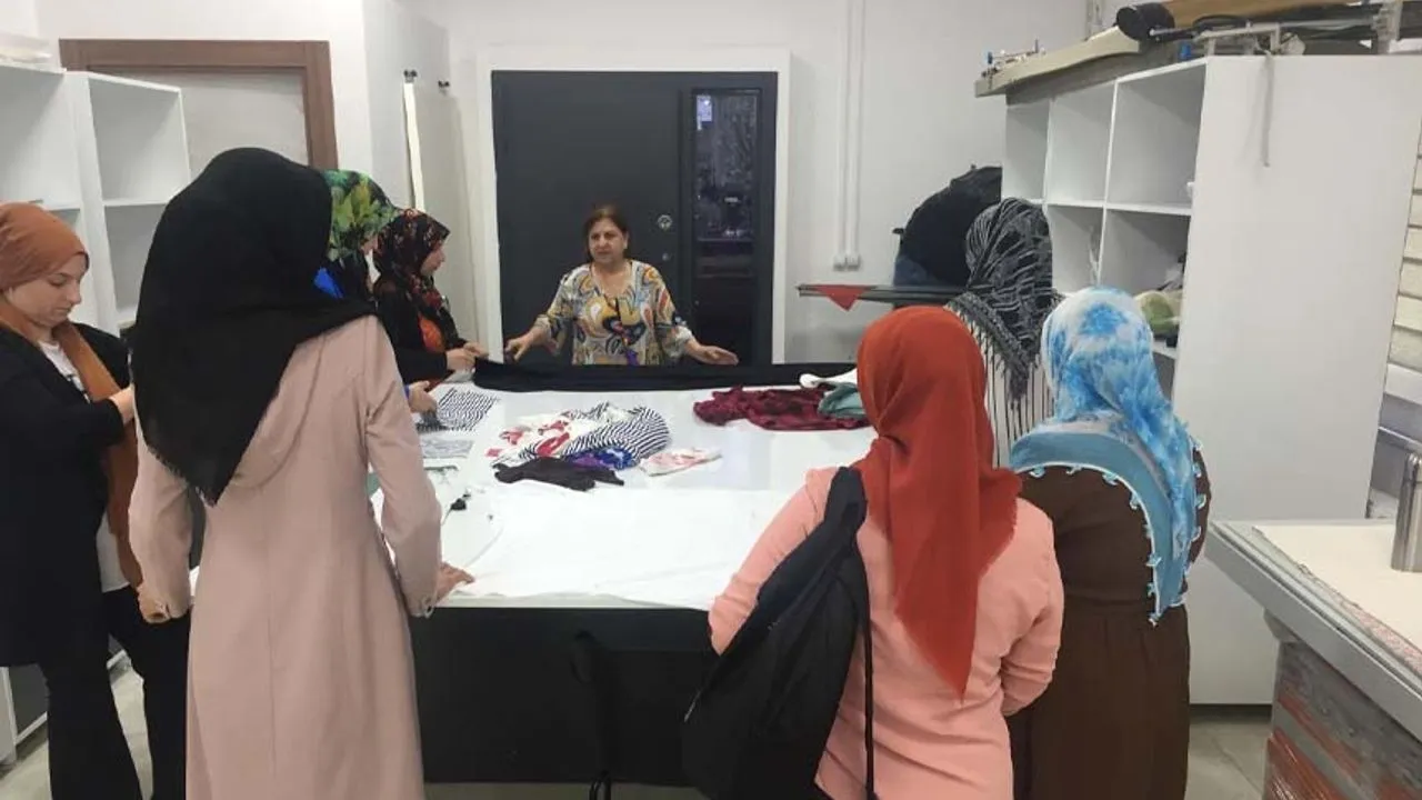 Ücretsiz Kursa, Yoğun Katılım Var