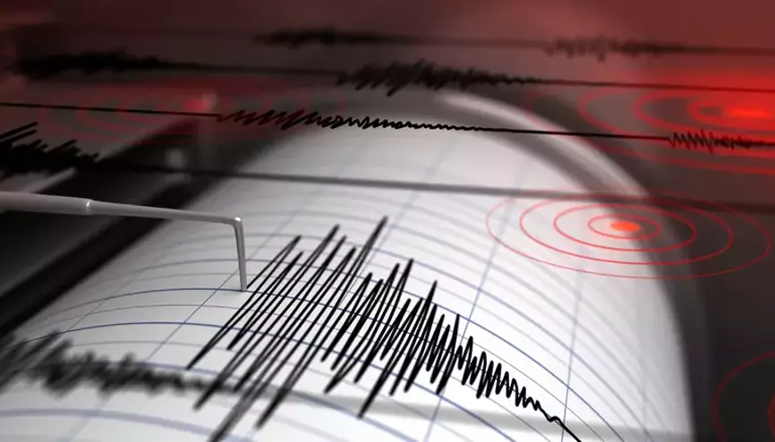 Son Dakika! Bölgede Şiddetli Deprem