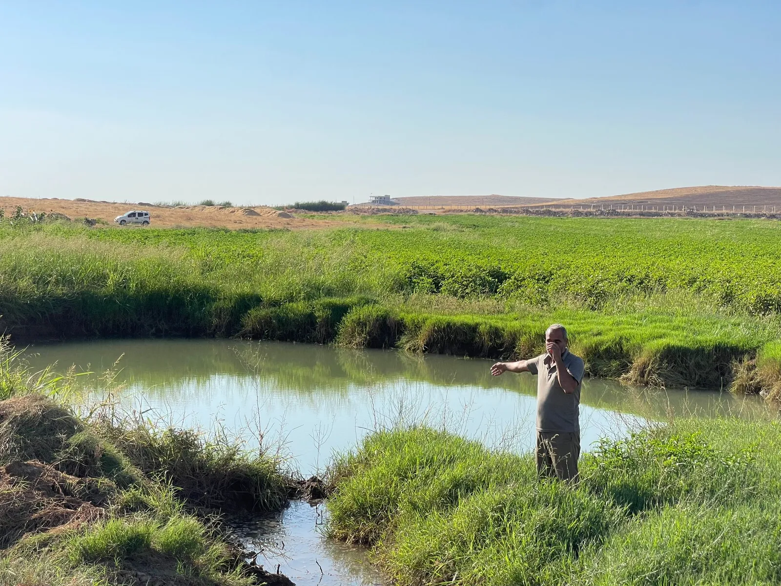 Harran Ovası'nda Oluşan Dev Obruklar Çiftçileri Korkutuyor