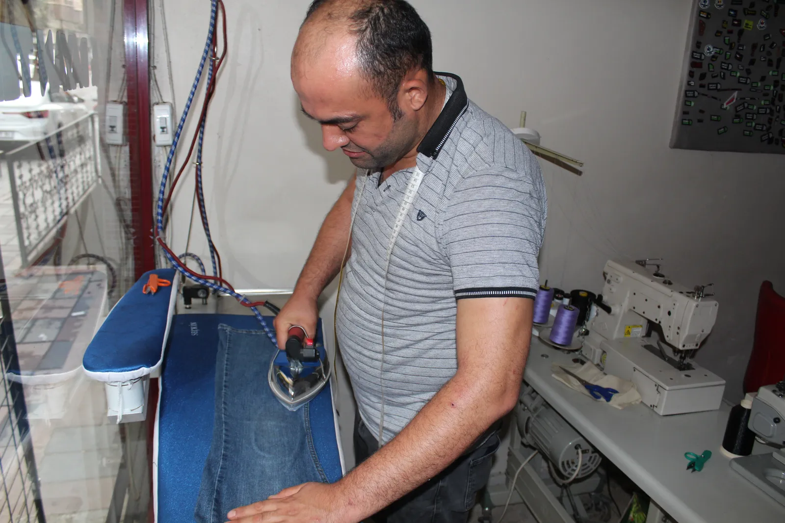 Okulların Açılmasıyla Terzilerde İş Hareketliliği Başladı