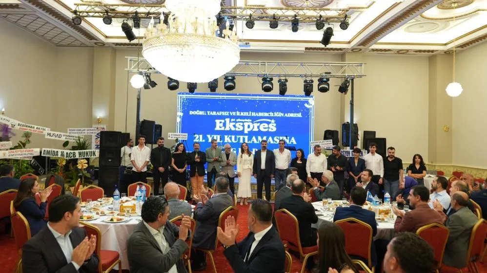 Güneydoğu Ekspres Gazetesi 21 Kuruluş Yılını Kutladı
