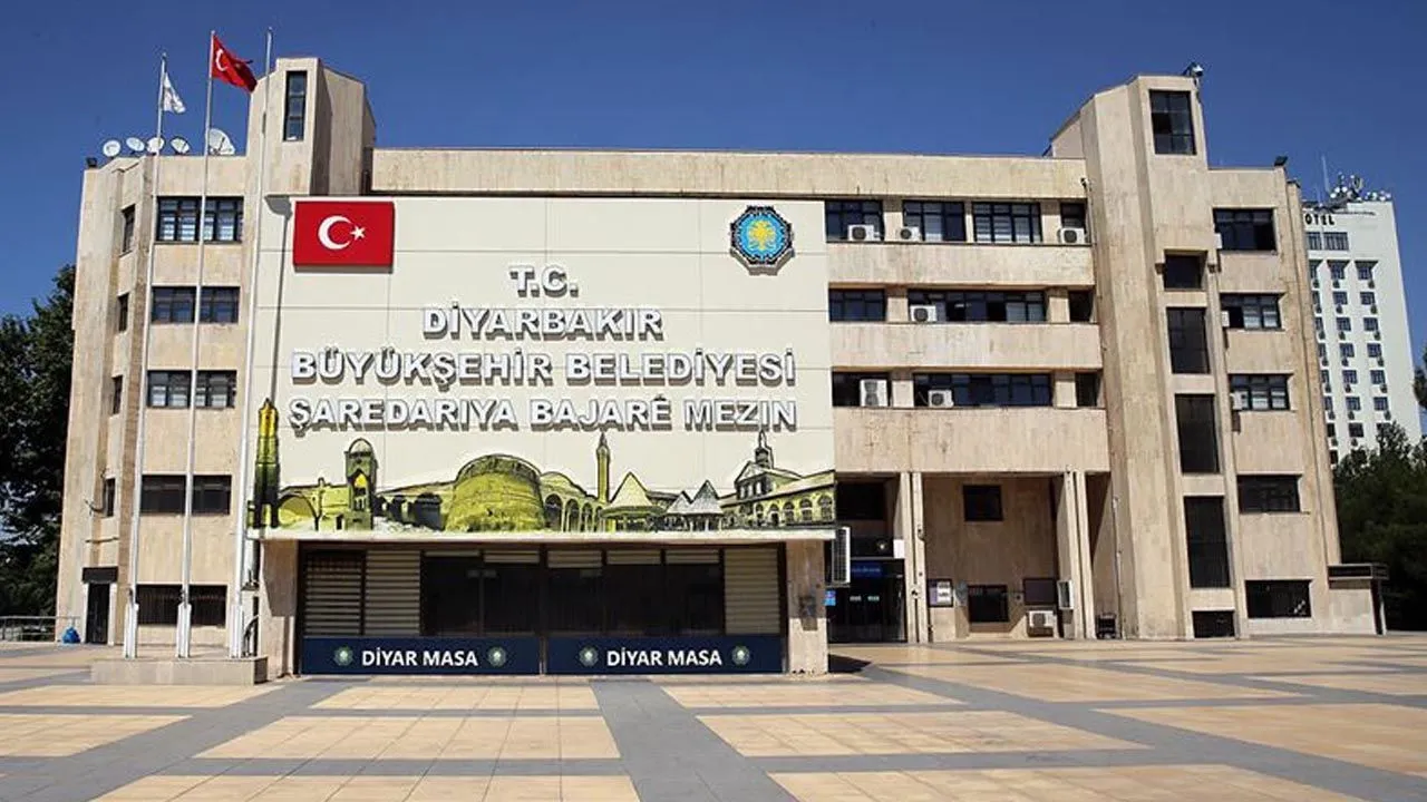 Diyarbakır Belediyesi İşten Çıkarmalara Devam Ediyor