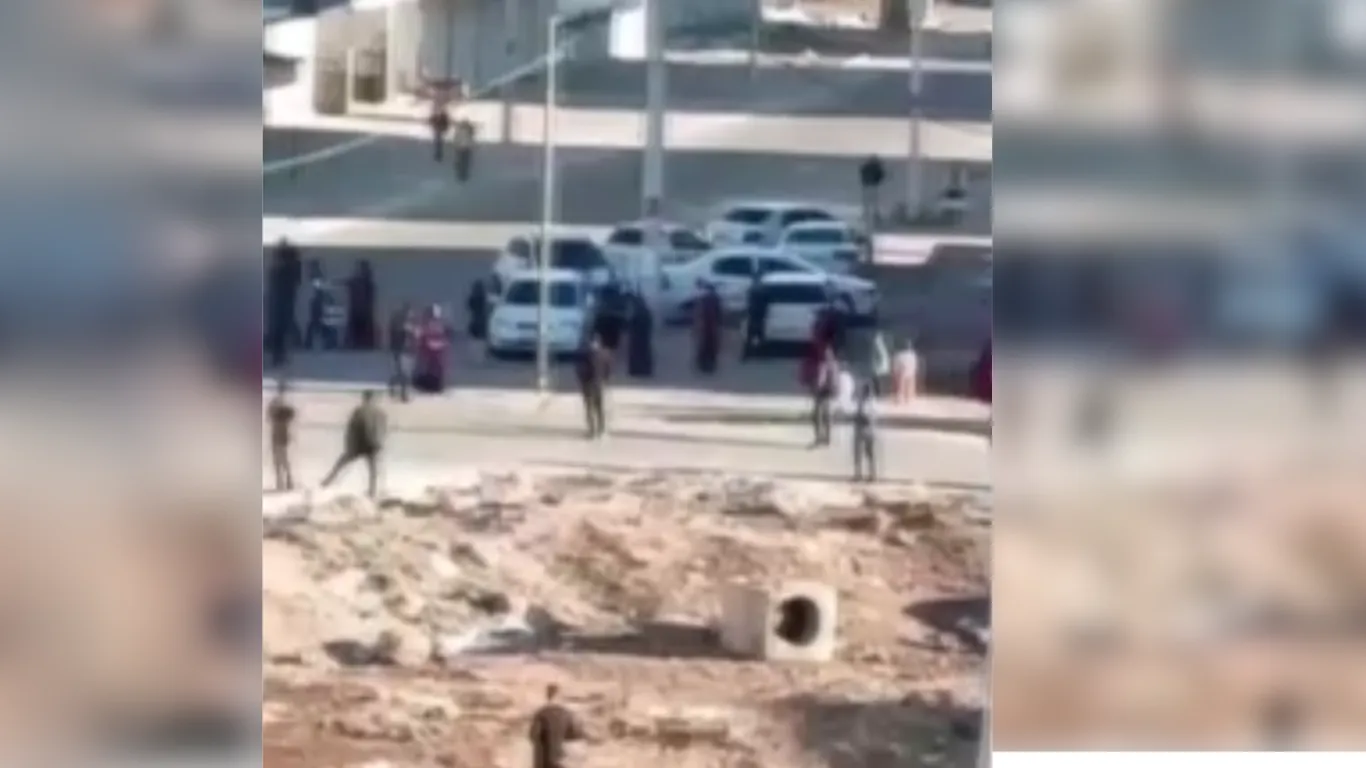 Komşular Arasında Kavga: 11 Yaralı