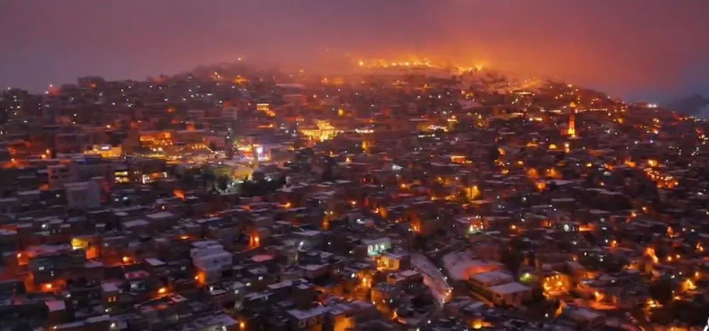 Beyaza Bürünen Mardin, Gece Havadan Görüntülendi