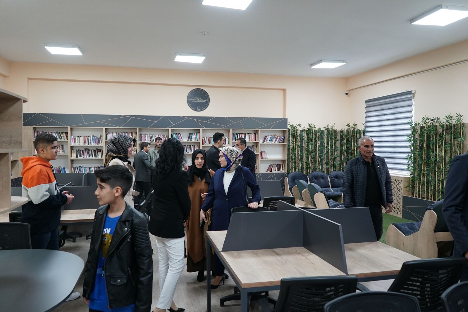 Avukat Nezir Okur’un Anısına Kütüphane Yapıldı