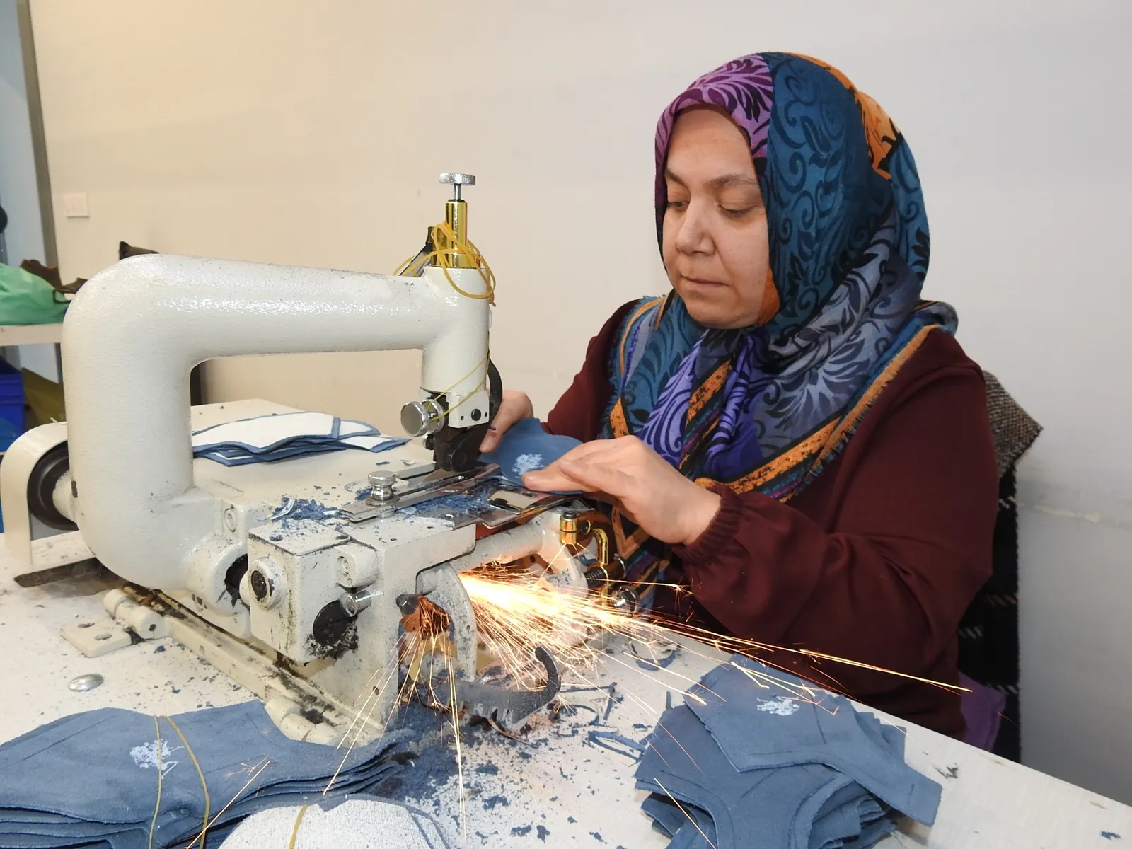 Kadınlar Ayakkabı Sektörüyle Dünyaya Açıldı