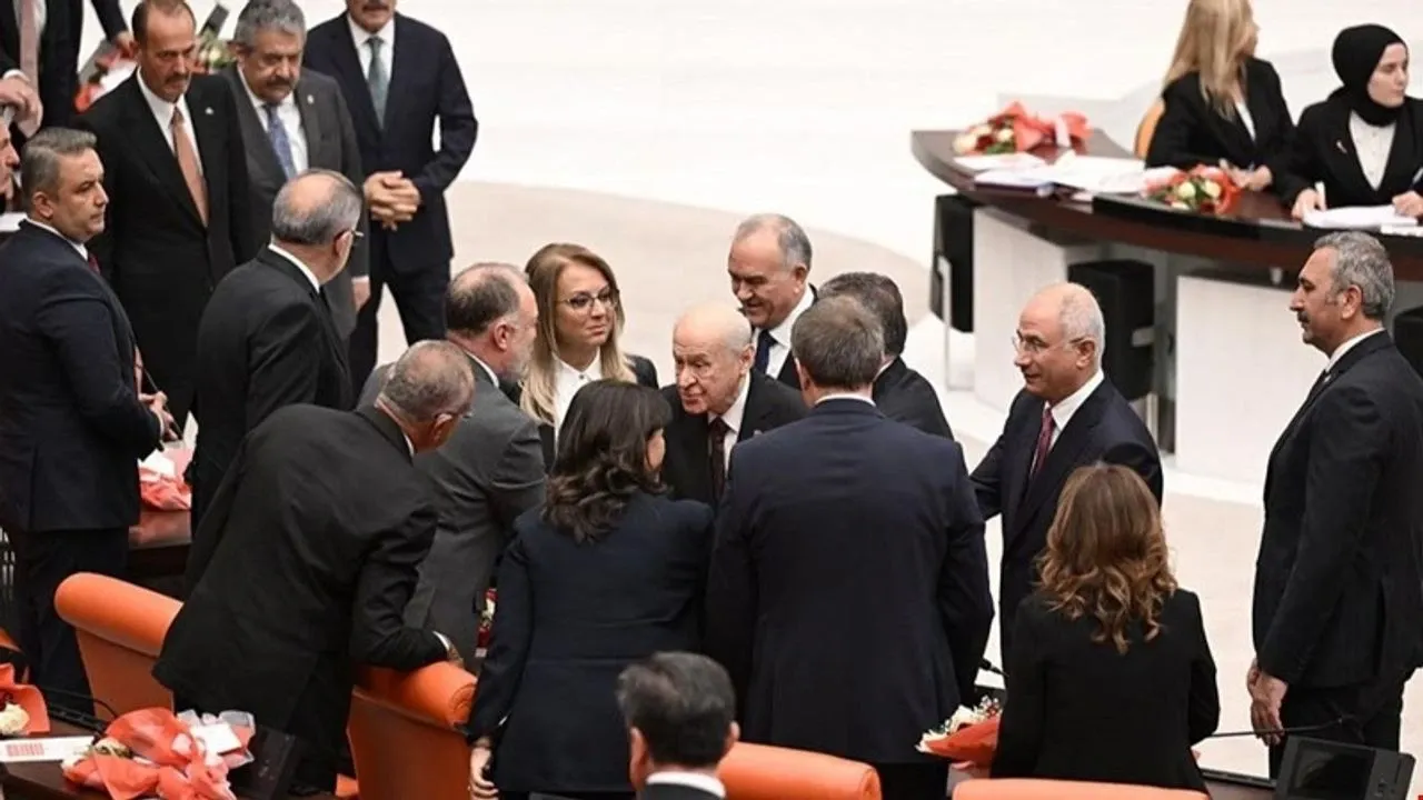 DEM Parti Eş Başkanı Bakırhan: Bahçeli’yi Görünce Şaşırdım