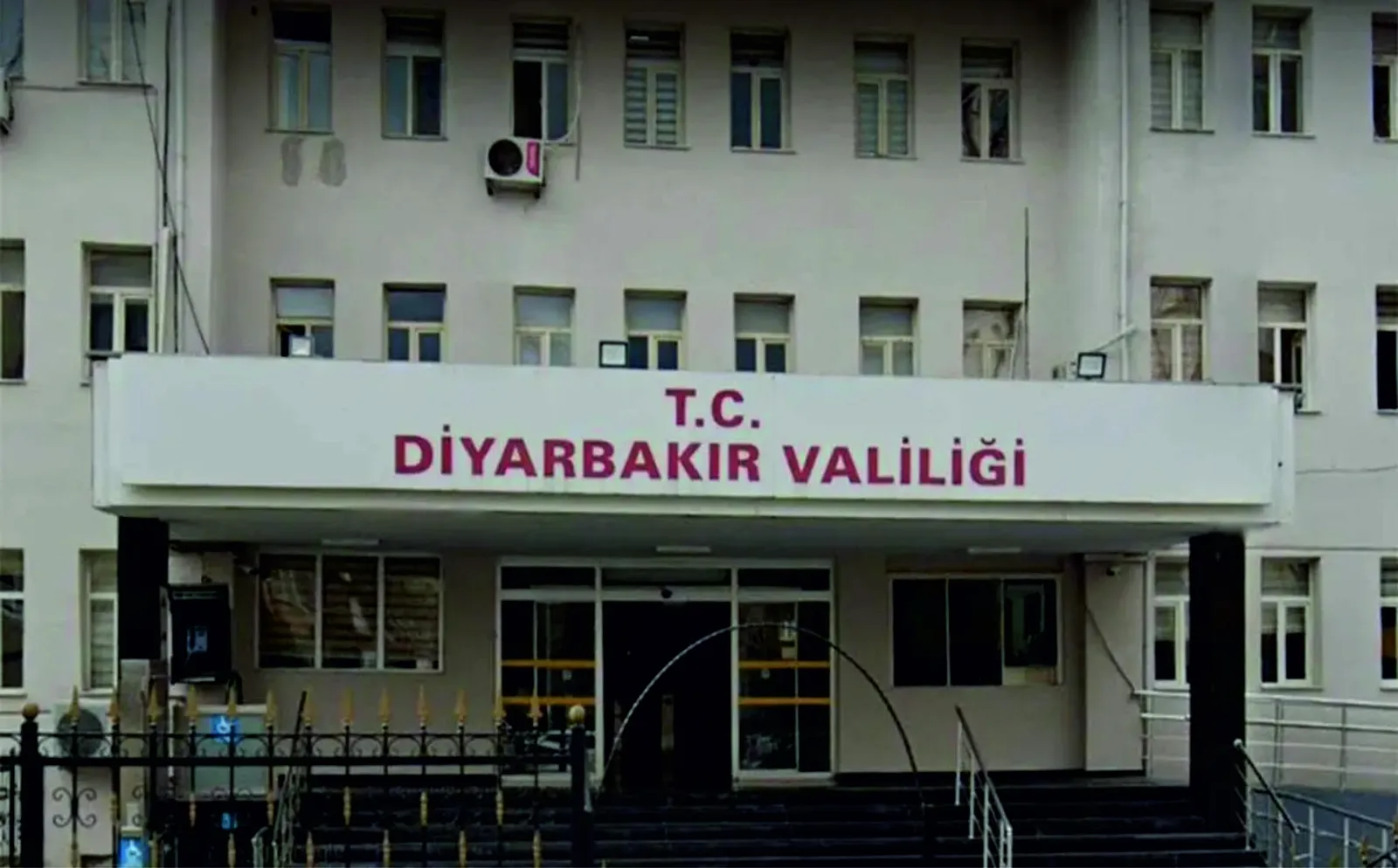 Diyarbakır’da 7 Özel Eğitim Kurumu Süresiz Kapatıldı