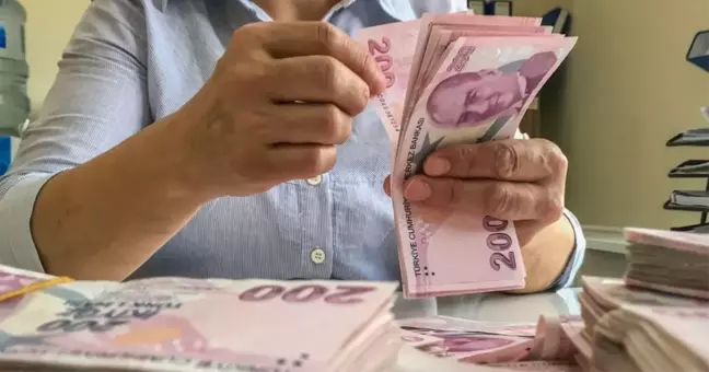 İşte 2025'te Muhtemel Memur Maaşları