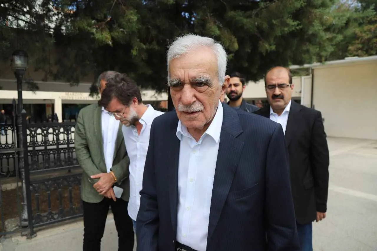 İçişleri Bakanı Açıkladı... Ahmet Türk Geri Mi Dönüyor?