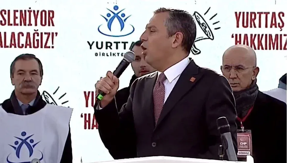 Özgür Özel, CHP'nin Asgari Ücret Mitinginde Konuşuyor: Bu Bir Sefalet Ücretidir