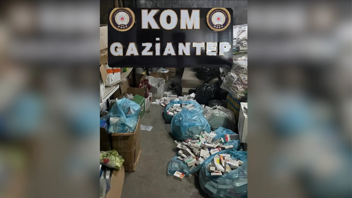 Gaziantep'te 105 Bin 757 Adet Sahte İlaç Ele Geçirildi