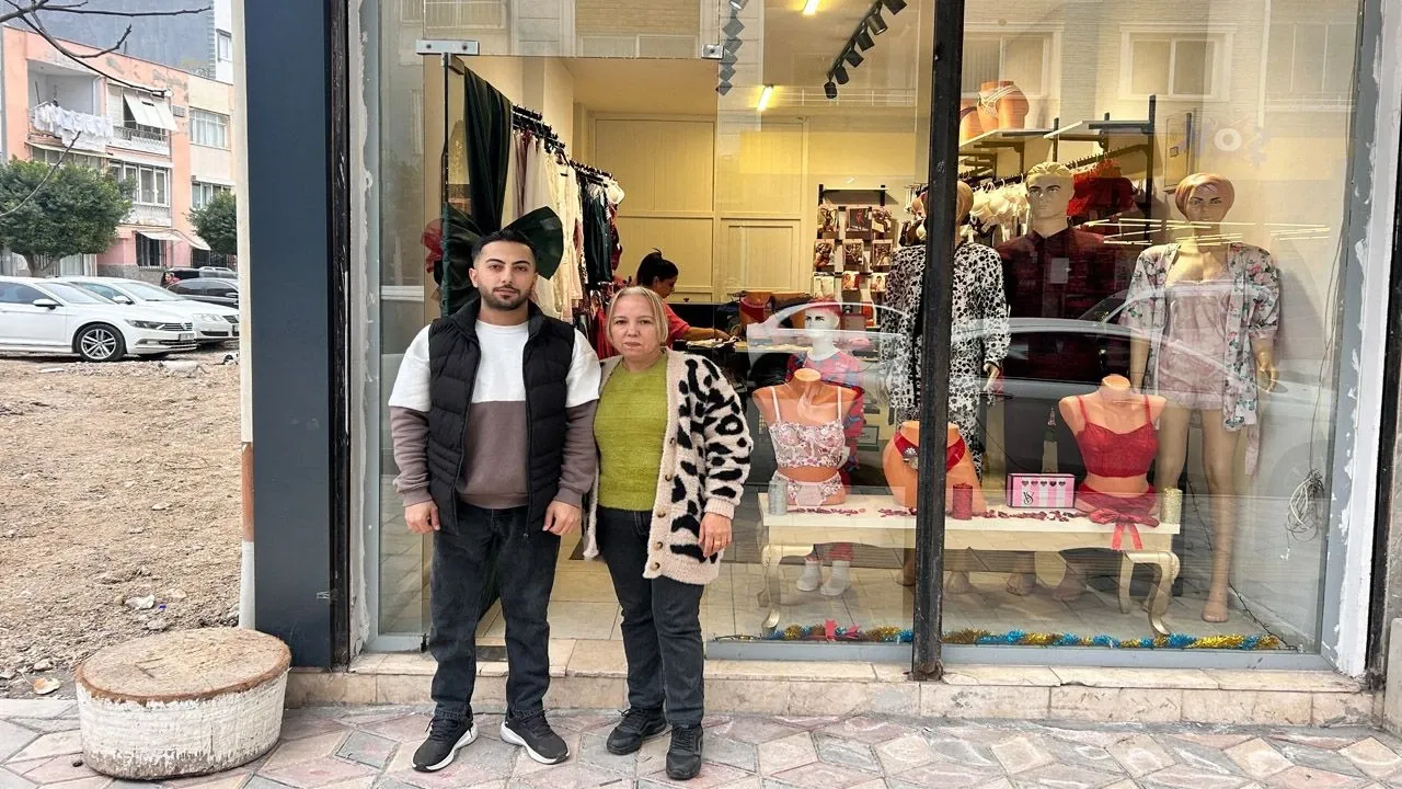 20 Saat Enkaz Altında Kalmıştı: Hayalini Gerçekleştirerek Hayata Tutundu