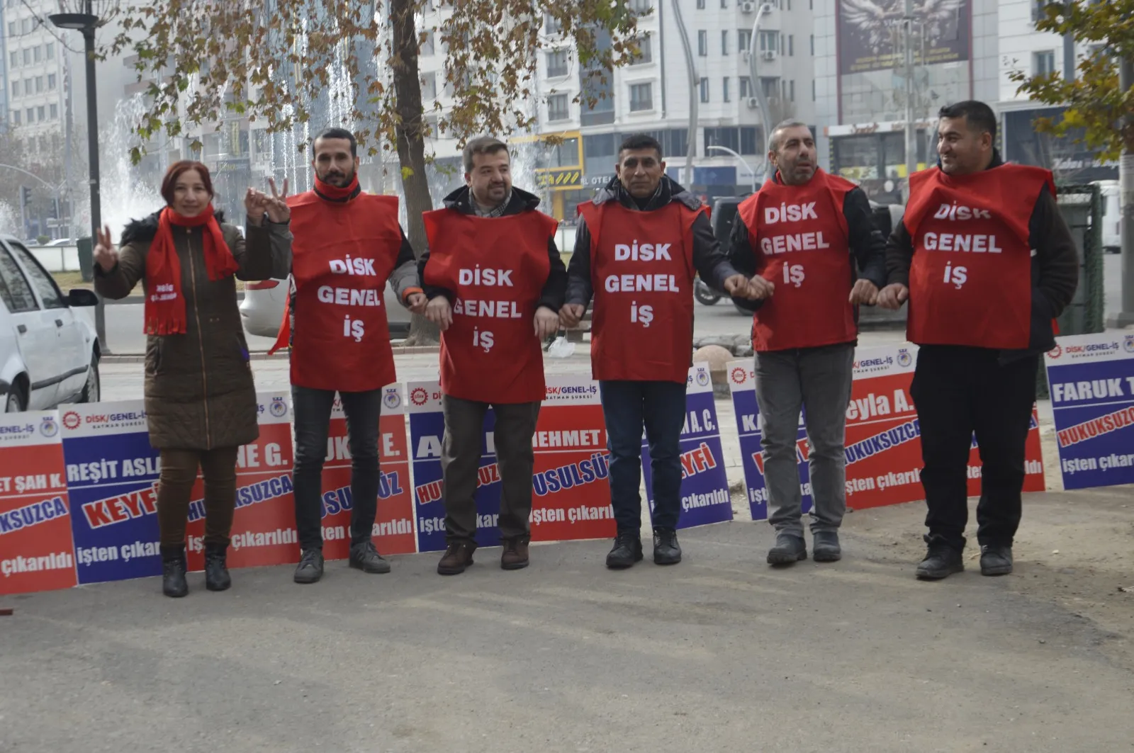 Batman Belediyesi İşçilerinin Direnişi 5. Gününde: "Ellerinizi Emekçilerden Çekin!"
