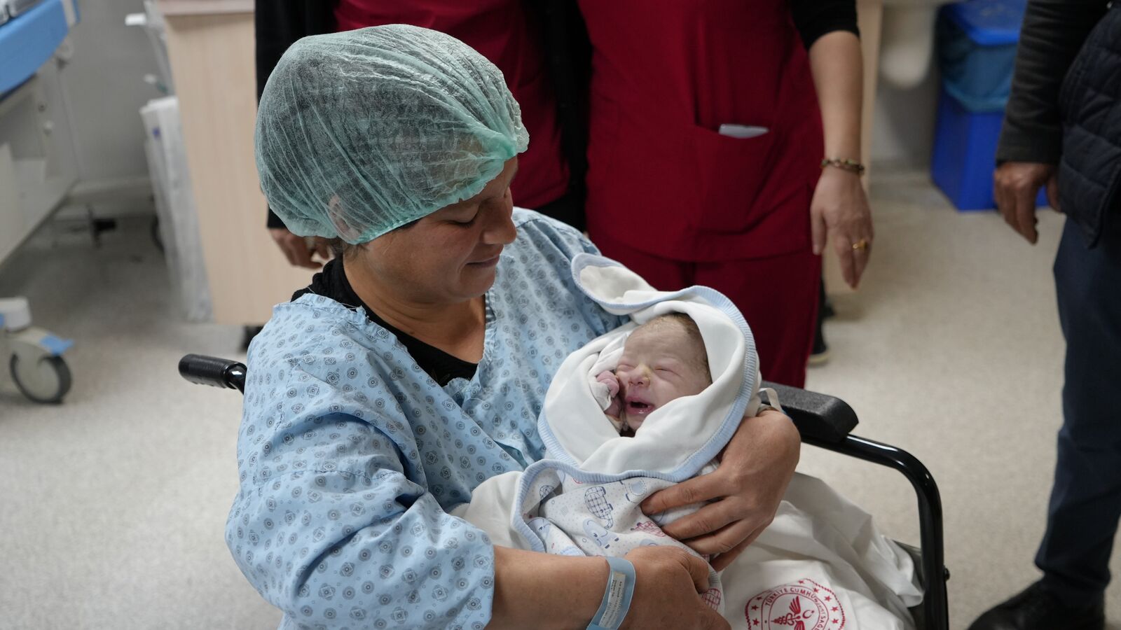 Yılın İlk Bebekleri Dünyaya Geldi