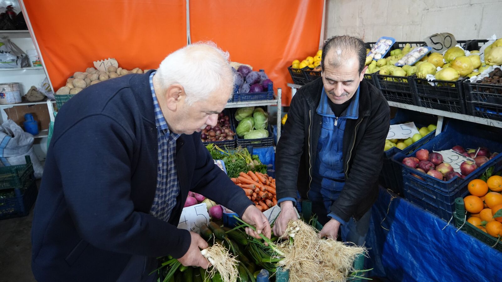 Suriyeli Esnaf Dönüş İçin Fiyatları Yarıya İndirdi