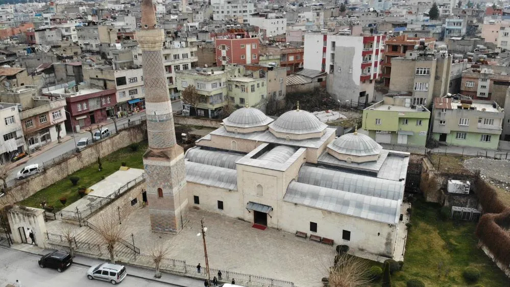 Siirt'te 9 Asırlık Cami Yıllara Meydan Okuyor