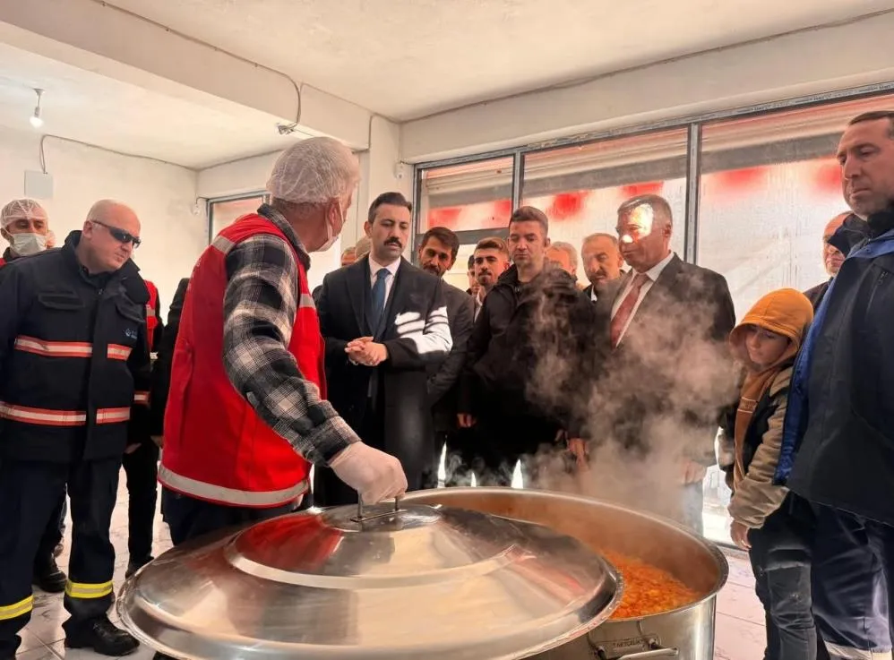 Mardin'de Günlük 300 Kişiye Yemek Yardımı Yapan Aş Evinin Açılışı Gerçekleştirildi