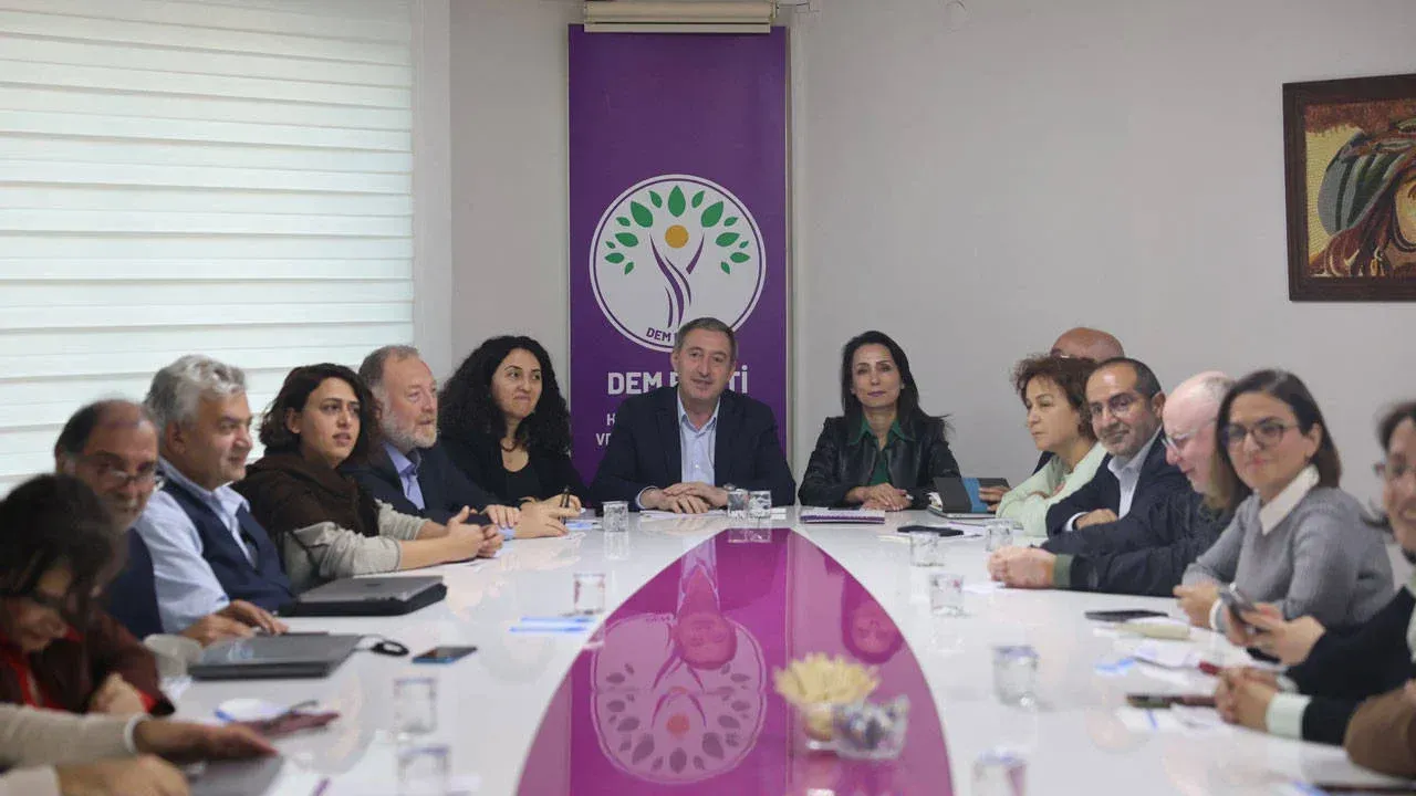 DEM Parti: “Siyasi ve Askeri Saldırılar Barış Umudunu Baltalıyor”