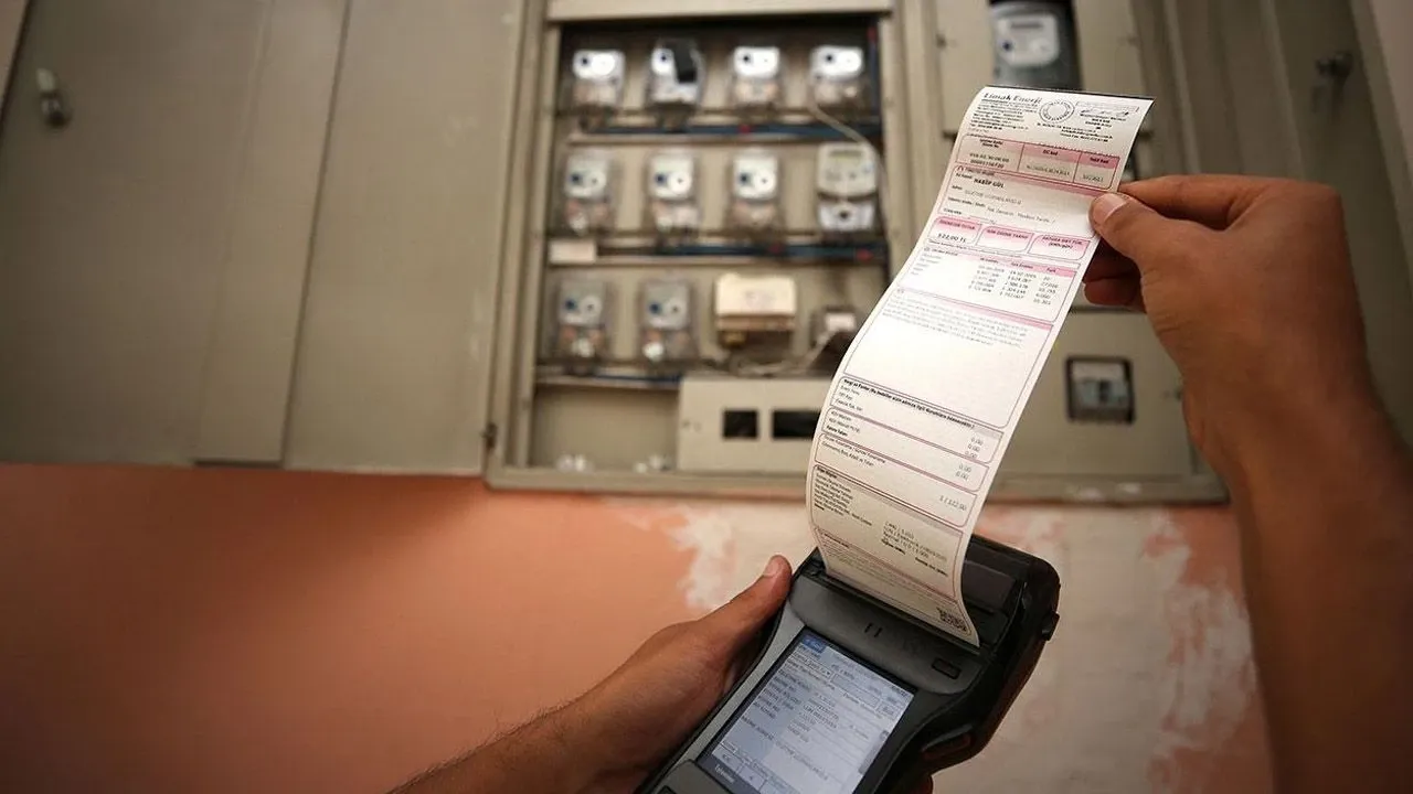 Yüksek Elektrik Kullananlara Devlet Desteği Kesiliyor