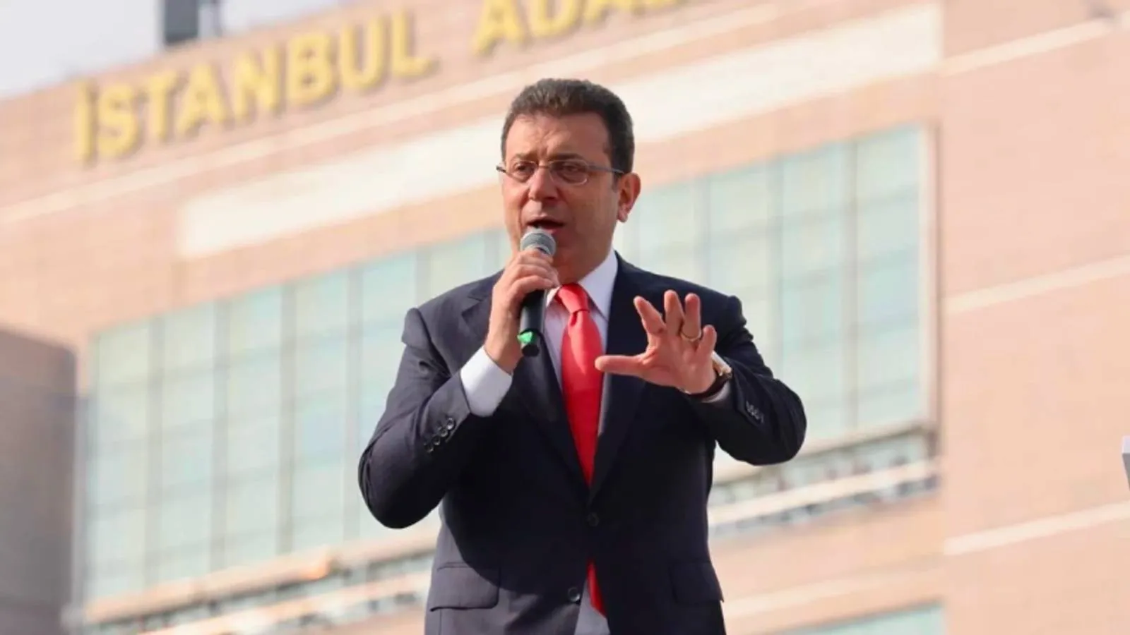 İmamoğlu'nun 7 Yıl 4 Aya Kadar Hapsi İstenen İddianame Kabul Edildi: Duruşma 11 Nisan'da