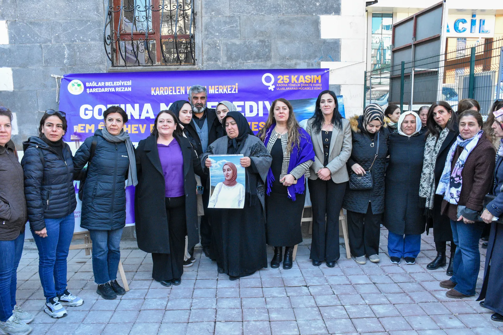 Rojin Dayanışma Birimi Açıldı: Rojinlerin Aramızdan Ayrılmasına İzin Vermeyeceğiz