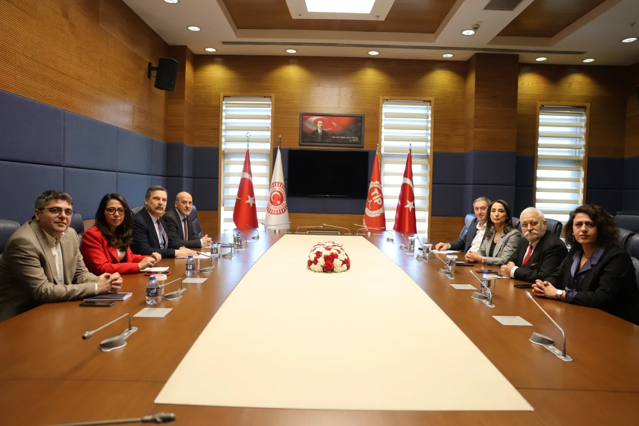 DEM Parti, TİP ile Görüştü