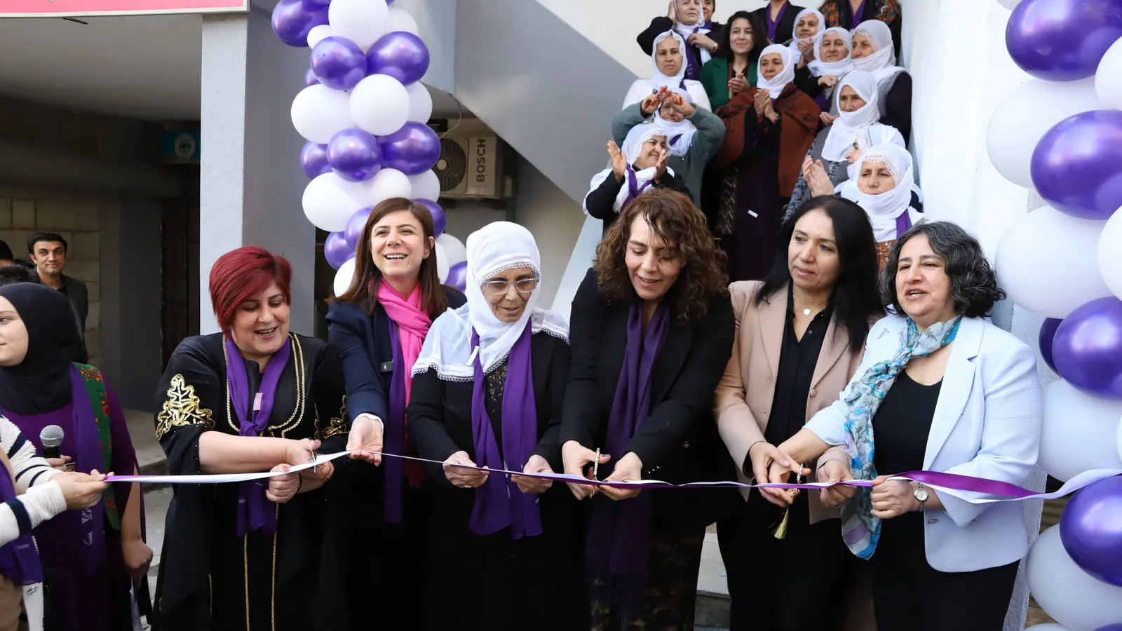 Eş Başkan Bucak: Kadın Yaşam Merkezi Dayanışmanın Büyüdüğü Yer Olacak
