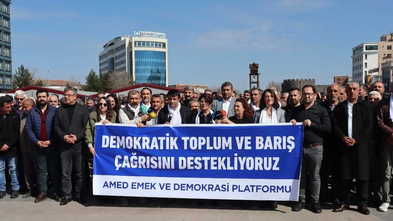 330 STK, Yeni Sürece Desteğini Açıkladı