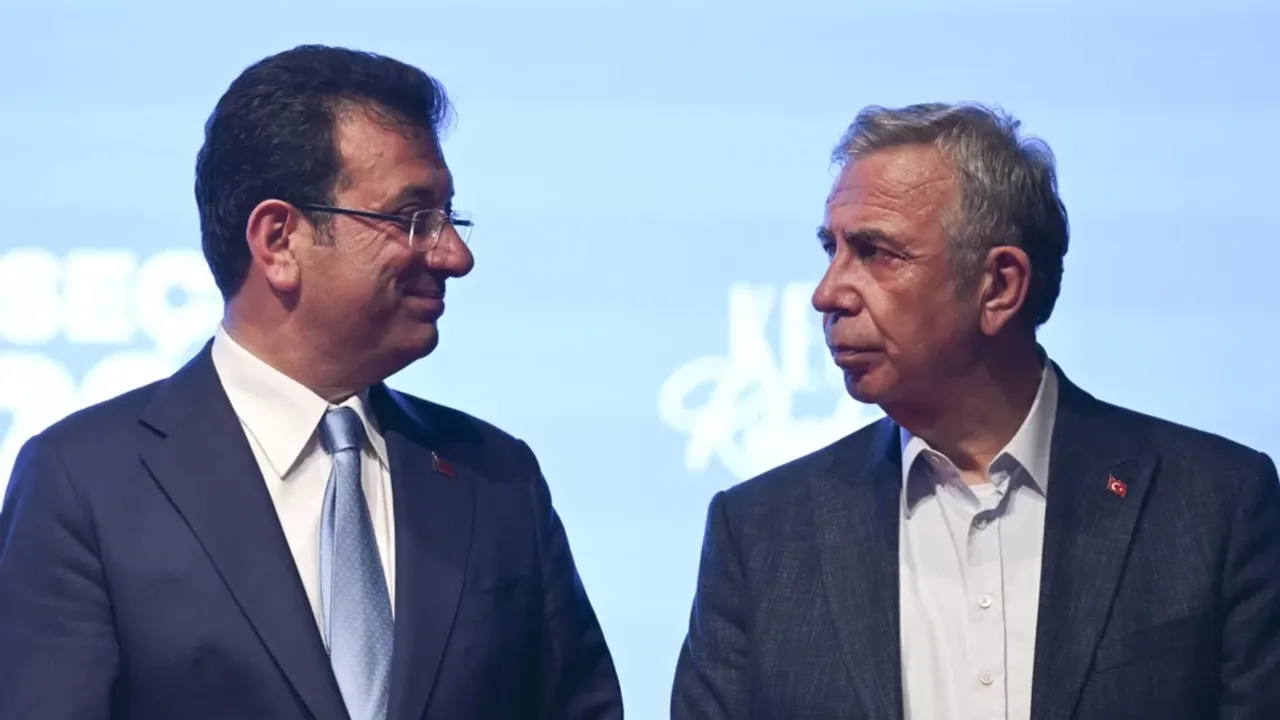 İmamoğlu ile Yavaş Bir Araya Geldi: "Rekabet" İddialarına Yanıt!