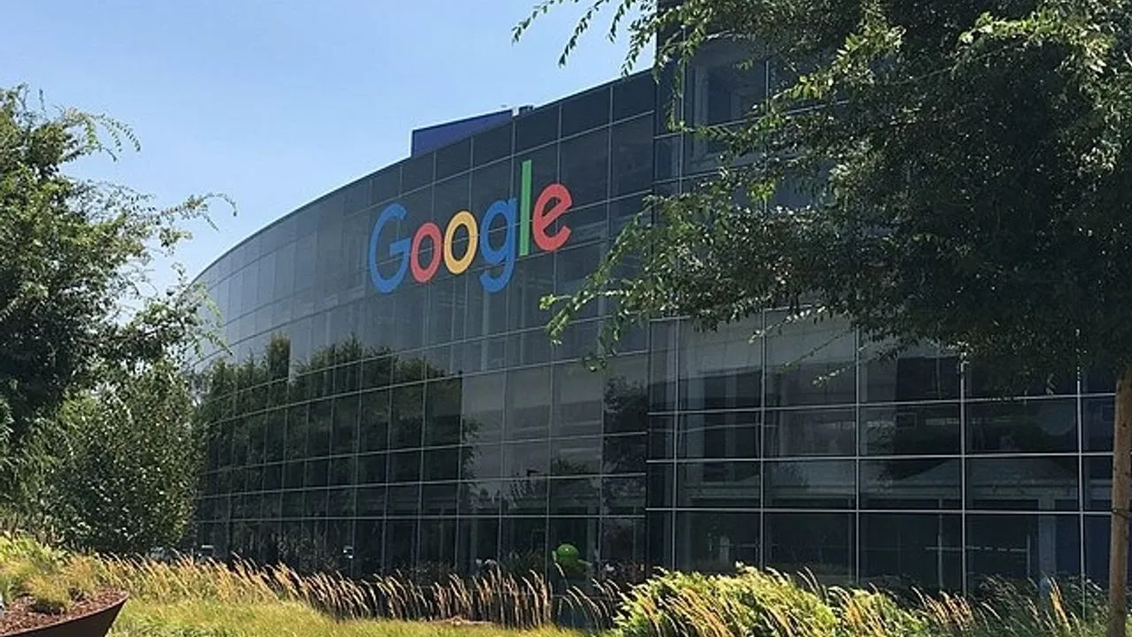 DEM Parti: Google’nin Ambargosunu Ret Ediyoruz
