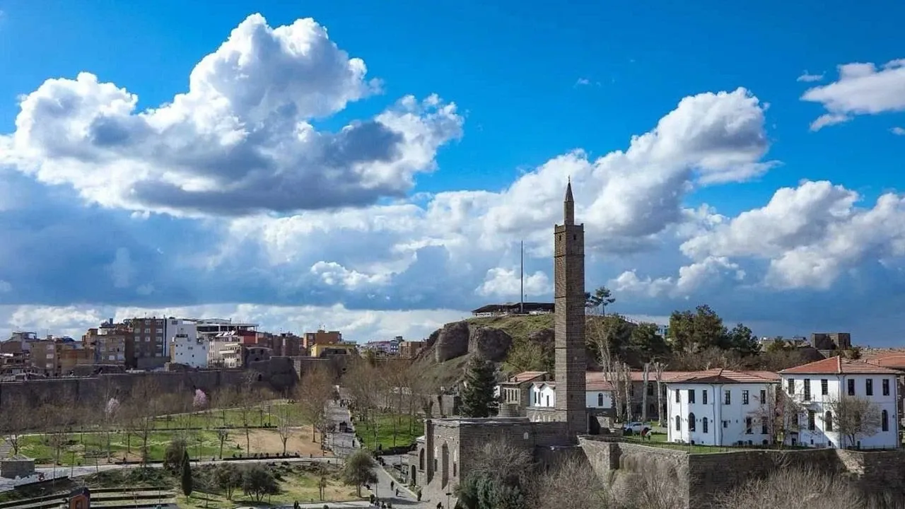 Diyarbakır’da ‘33 Medeniyet Sergisi’ Açılıyor