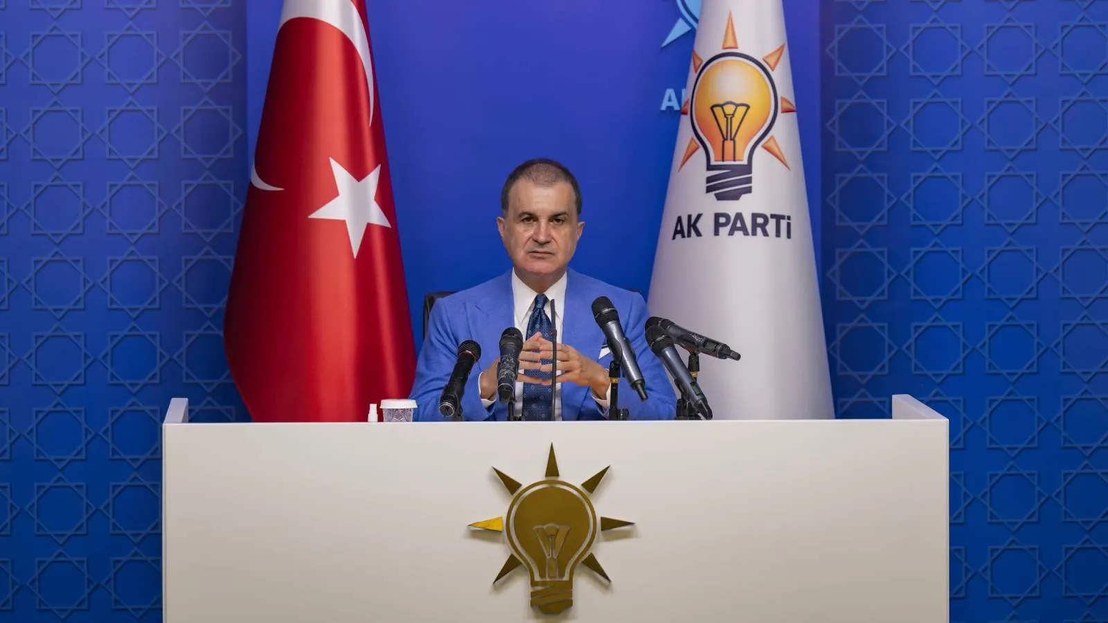 AKP Sözcüsü Çelik: Günler İçerisinde Terör Örgütünün Kendini Feshetmesini Bekliyoruz