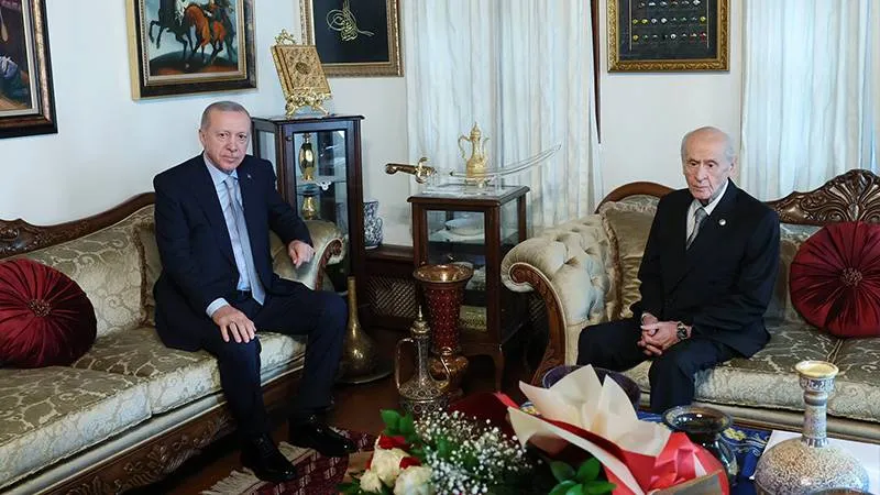 İşte Erdoğan-Bahçeli Görüşmesinin Perde Arkası: Neler Konuşuldu?