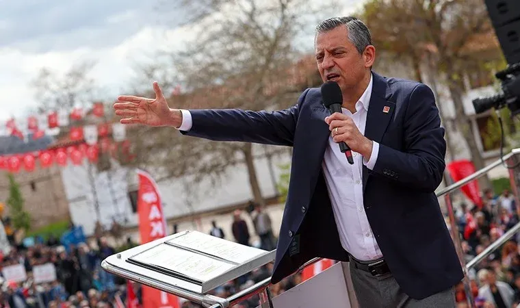 Özgür Özel: CHP’nin Kaleleri Van’a Feda Olsun