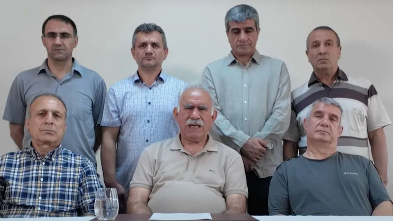 Öcalan'dan 26 Yıl Sonra Tarihi Video; PKK'ya İkinci Kez Çağrı Yaptı